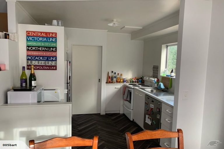 Photo of property in 7/24 Eastglen Road, Glen Eden, Auckland, 0602