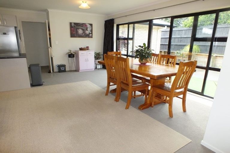 Photo of property in 23 Eastridge Terrace, Huntington, Hamilton, 3210