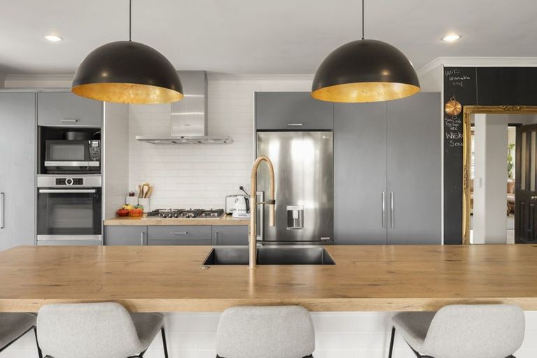 Photo of property in 1 Savannah Place, Rototuna North, Hamilton, 3210