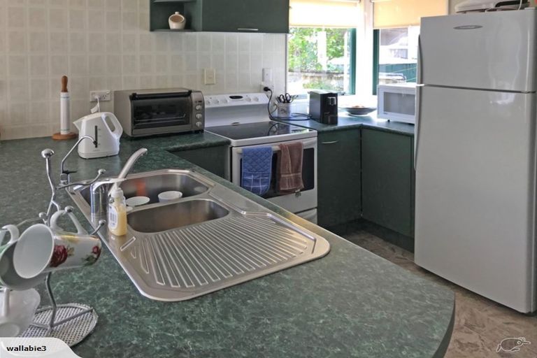 Photo of property in 2 Lavinia Place, Kawau Island, 0920