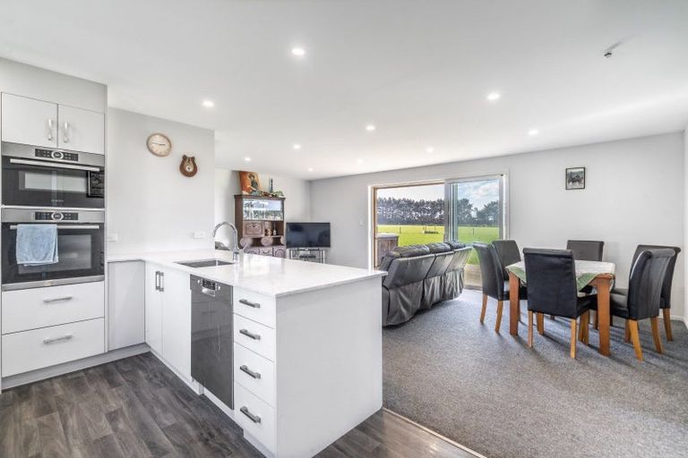 Photo of property in 233 Staunton Road, West Plains, Invercargill, 9879