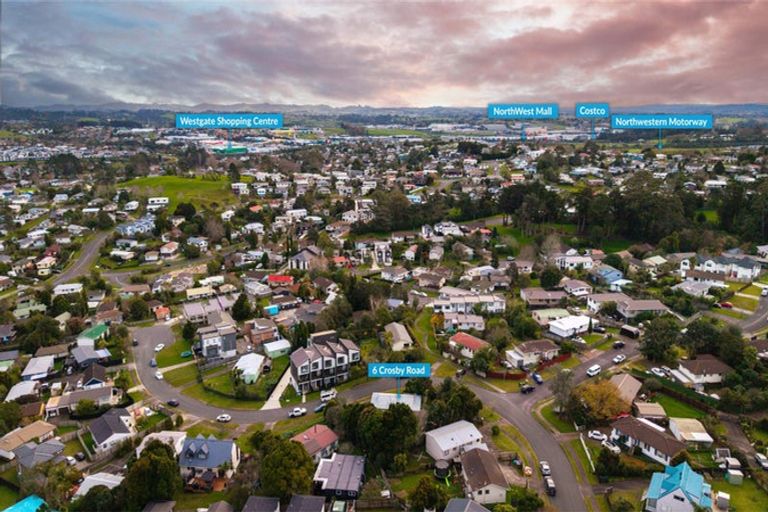 Photo of property in 6 Crosby Road, West Harbour, Auckland, 0618