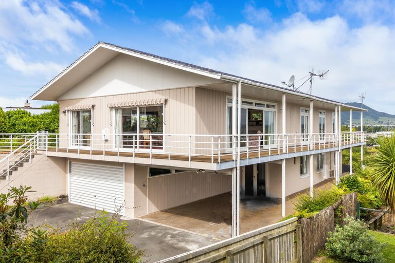 Photo of property in 87 Acacia Bay Road, Nukuhau, Taupo, 3330