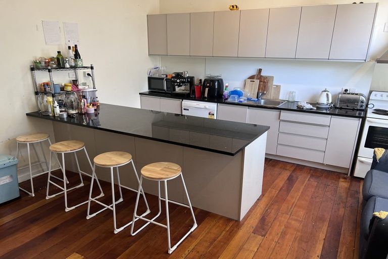 Photo of property in 10 Kensington Street, Te Aro, Wellington, 6011