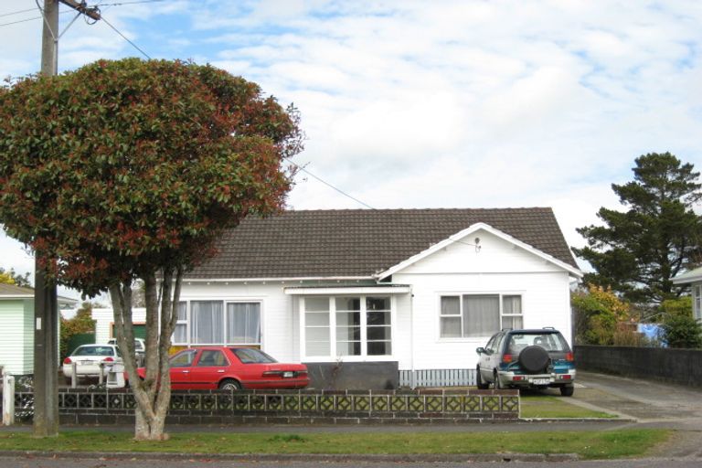 Photo of property in 21 Pembroke Road, Stratford, 4332