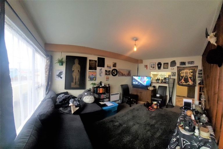 Photo of property in 129 Constable Street, Newtown, Wellington, 6021