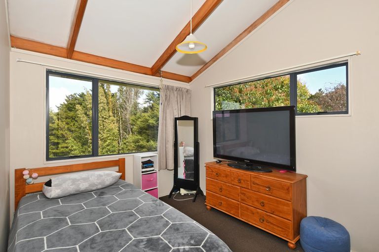 Photo of property in 38 Eureka Place, Parahaki, Whangarei, 0112