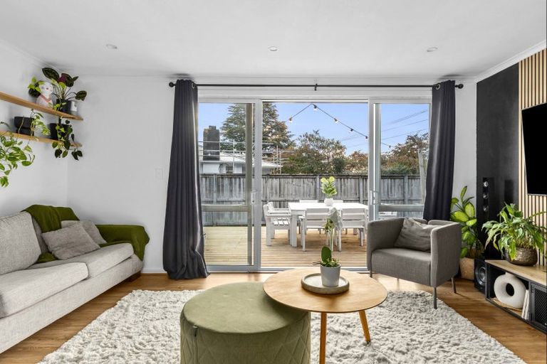 Photo of property in 74 Campbell Street, Leamington, Cambridge, 3432