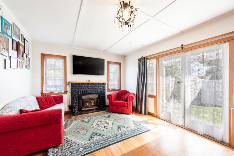 Photo of property in 19 Parkers Road, Tahunanui, Nelson, 7011