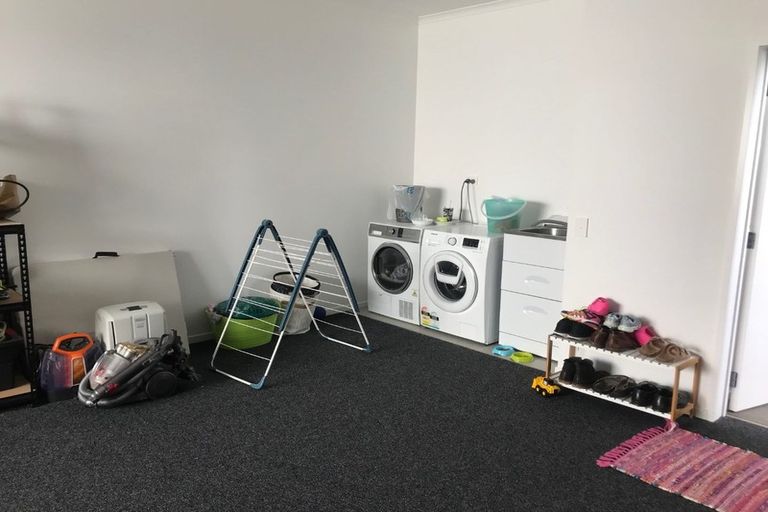 Photo of property in 83 Mackay Drive, Greenhithe, Auckland, 0632