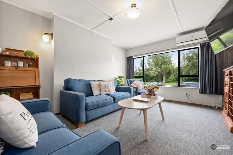 Photo of property in 378 Cambridge Terrace, Naenae, Lower Hutt, 5011