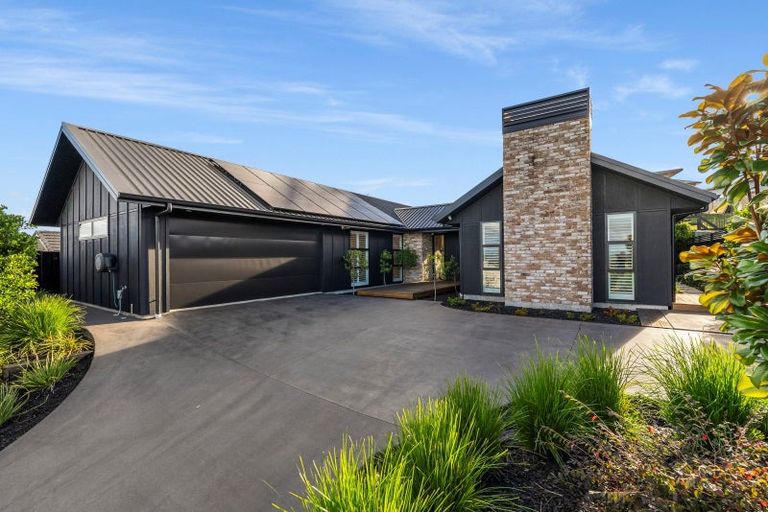 Photo of property in 5 Brendan Close, Omokoroa, 3114
