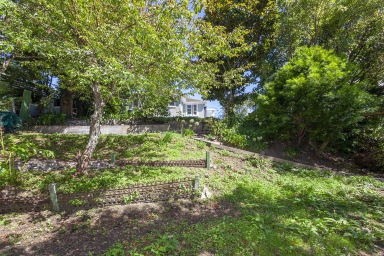 Photo of property in 46 Glen Road, Raumati South, Paraparaumu, 5032