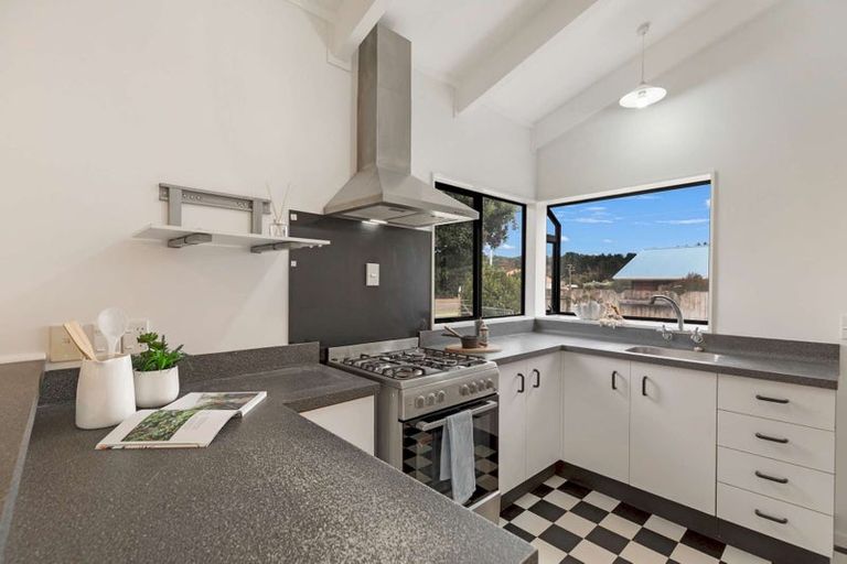 Photo of property in 9 Cousins Avenue East, Foxton Beach, Foxton, 4815