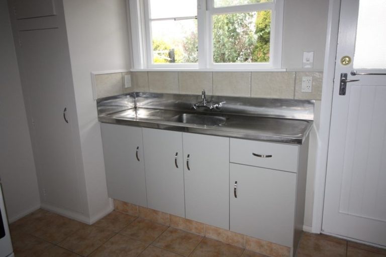 Photo of property in 141 Ferguson Street, West End, Palmerston North, 4412