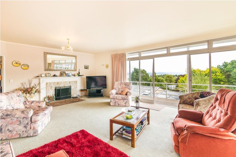 Photo of property in 87 Acacia Bay Road, Nukuhau, Taupo, 3330
