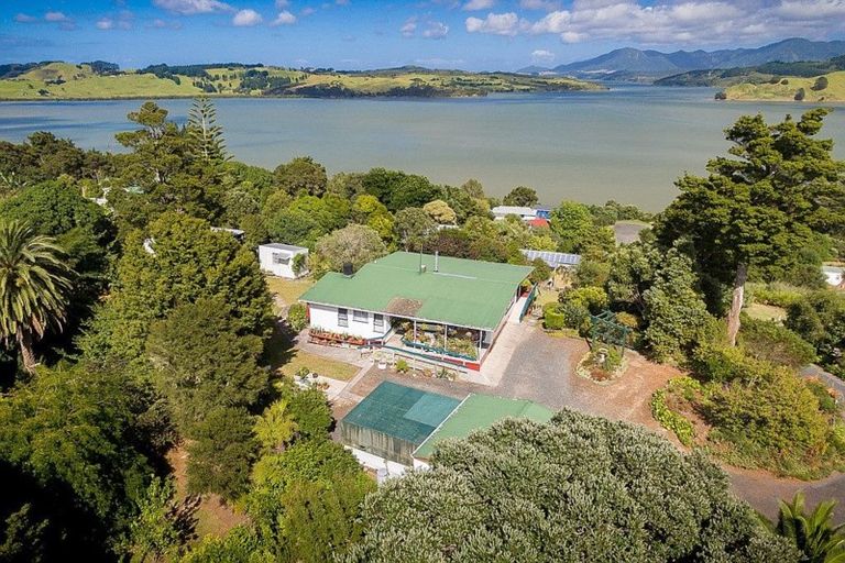 Photo of property in 13-17 Nimmo Street West, Rawene, Kaikohe, 0473