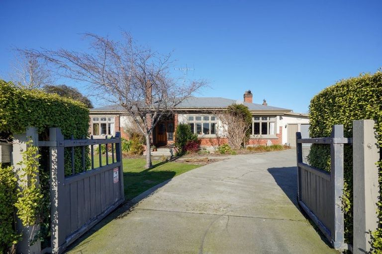 Photo of property in 1 Home Street, Winton, 9720