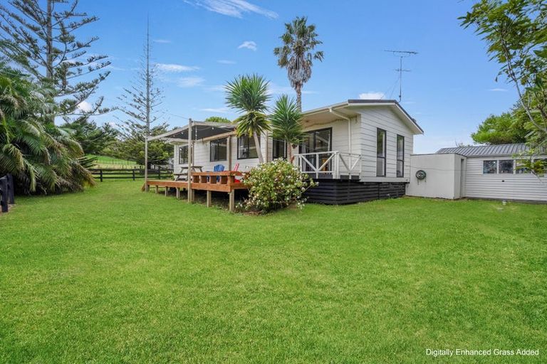 Photo of property in 11c Hyland Place, Waiuku, 2681