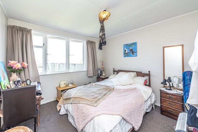 Photo of property in 14 Rogers Street, Castlecliff, Whanganui, 4501