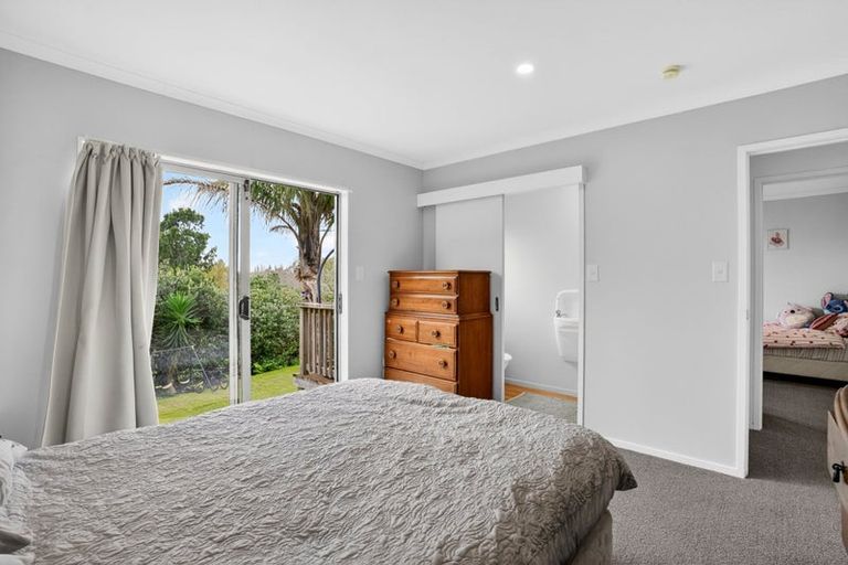 Photo of property in 16 Settlement Road, Kaiwaka, 0573