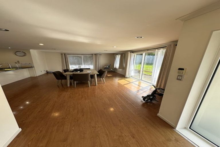 Photo of property in 106b Don Buck Road, Massey, Auckland, 0614