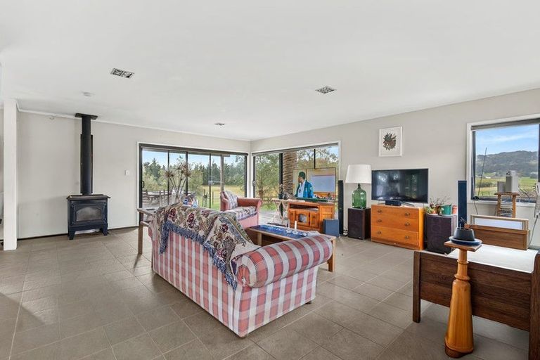 Photo of property in 334 Fitzgerald Road, Drury, 2577