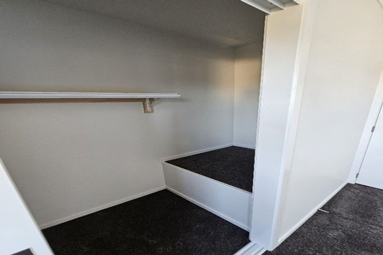 Photo of property in 1d Ingram Street, Naenae, Lower Hutt, 5011