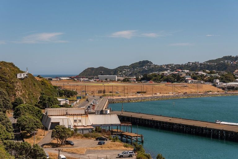 Photo of property in Shelley Bay Terraces, 13/61 Maupuia Road, Maupuia, Wellington, 6022