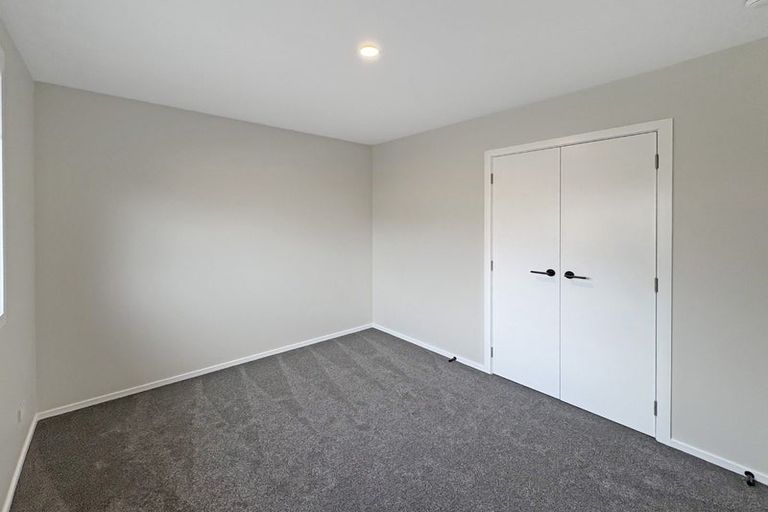 Photo of property in 86a Hinau Street, Castlecliff, Wanganui, 4501