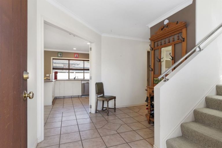 Photo of property in 15 Verbena Glen, Mount Maunganui, 3116