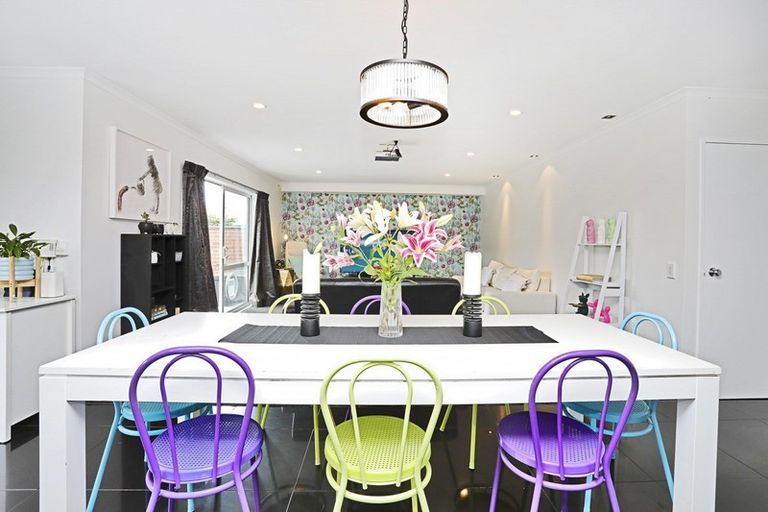 Photo of property in 16 Hoffman Court, Waikiwi, Invercargill, 9810