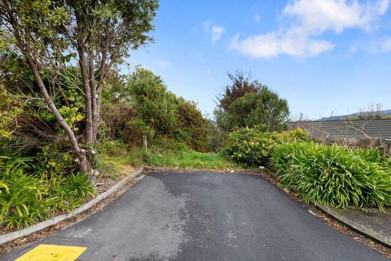 Photo of property in 106 Lord Street, Stokes Valley, Lower Hutt, 5019