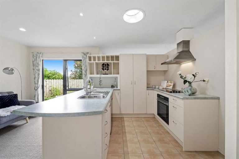 Photo of property in 21 Elan Place, Stanmore Bay, Whangaparaoa, 0932
