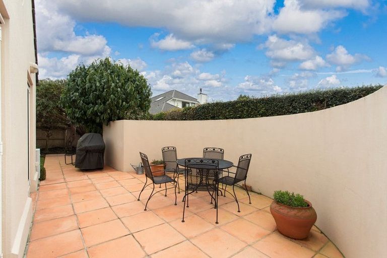 Photo of property in 46 Wai-iti Terrace, Burnside, Christchurch, 8052