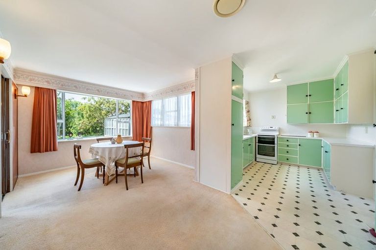 Photo of property in 52 Shakespeare Avenue, Trentham, Upper Hutt, 5018