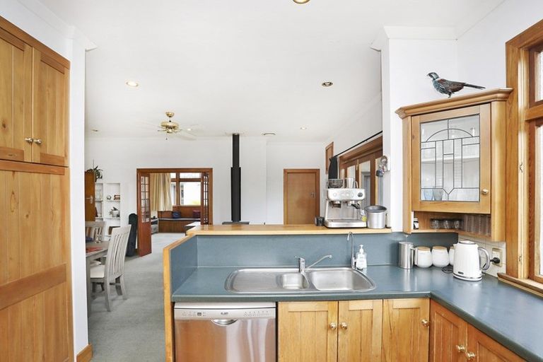 Photo of property in 12 Prince Street, Winton, 9720