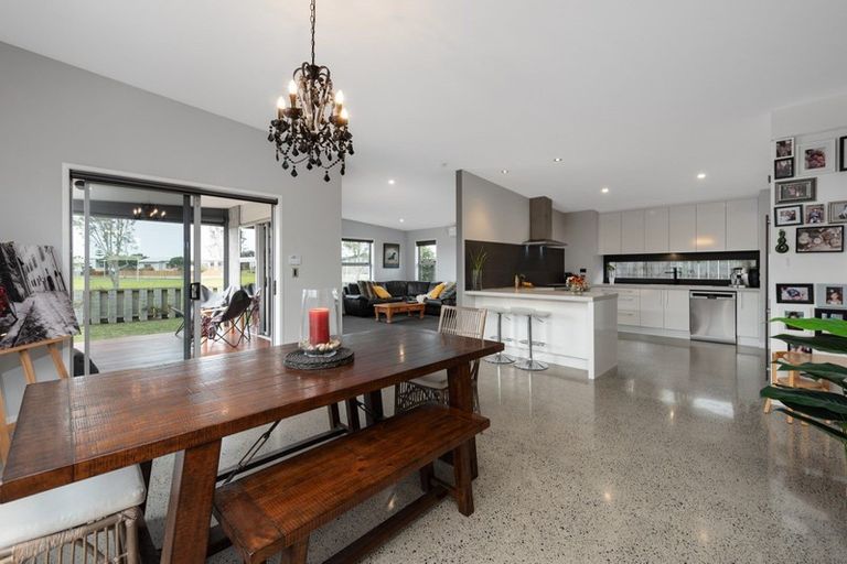 Photo of property in 6 Testacea Lane, Papamoa Beach, Papamoa, 3118