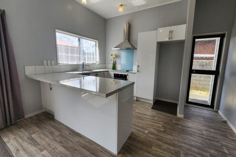 Photo of property in 21 Waione Street, Petone, Lower Hutt, 5012