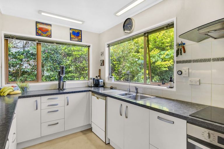 Photo of property in 19 Callender Terrace, Paraparaumu Beach, Paraparaumu, 5032