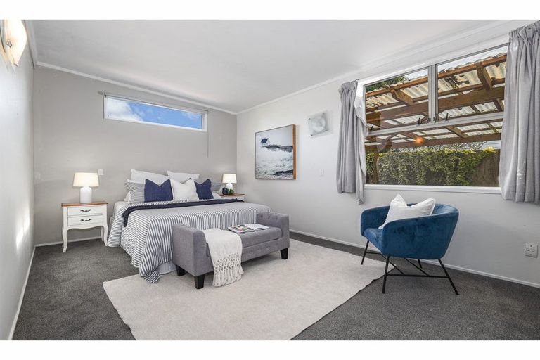 Photo of property in 3 Tirita Street, Kawaha Point, Rotorua, 3010