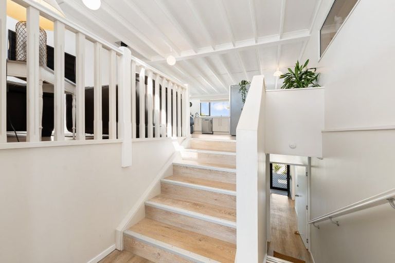 Photo of property in 8 Roore Street, Foxton Beach, Foxton, 4815