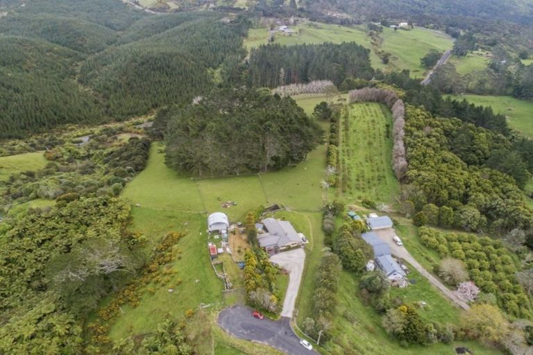 Photo of property in 95 Cherrington Road, Clevedon, Papakura, 2582