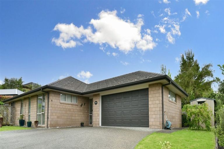 Photo of property in 4 Parkdale Close, Snells Beach, 0920