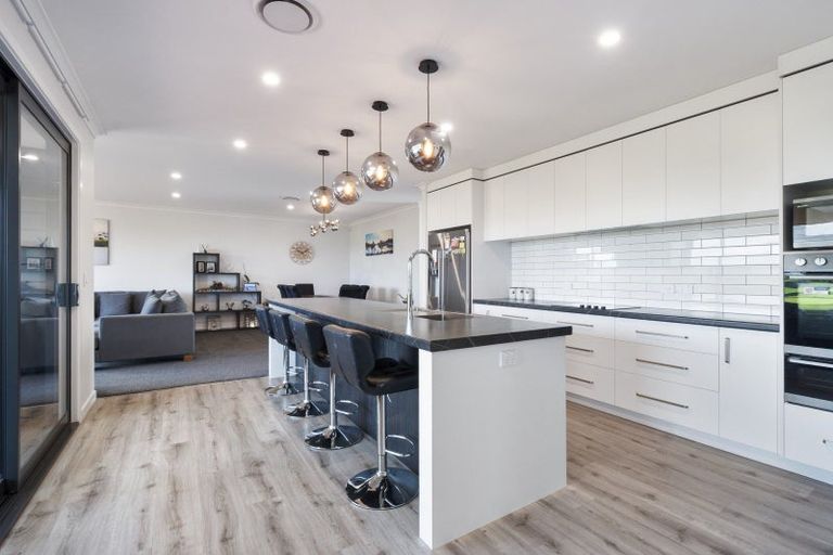 Photo of property in 36 Nannestads Line, Bunnythorpe, Palmerston North, 4775