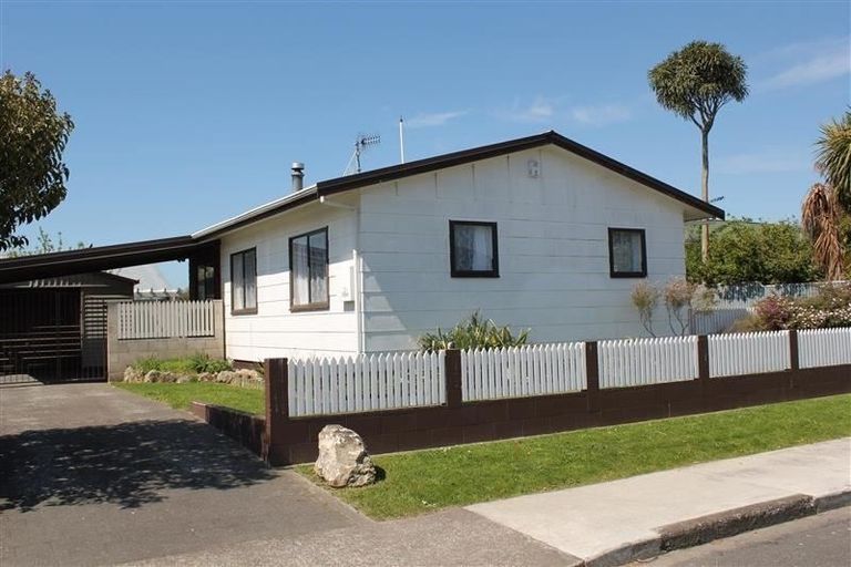 Photo of property in 906a Anson Street, Mayfair, Hastings, 4122