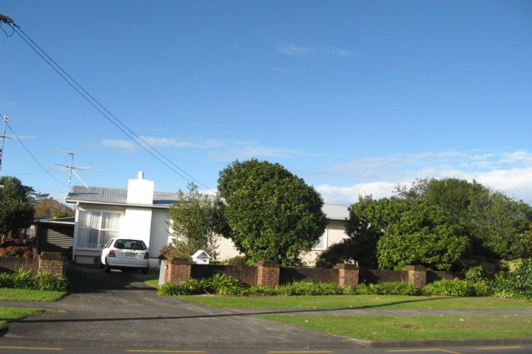 Photo of property in 95 Tington Avenue, Wattle Downs, Auckland, 2103