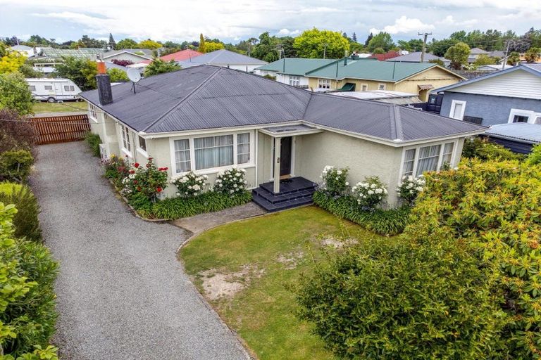 Photo of property in 83 Villa Street, Masterton, 5810