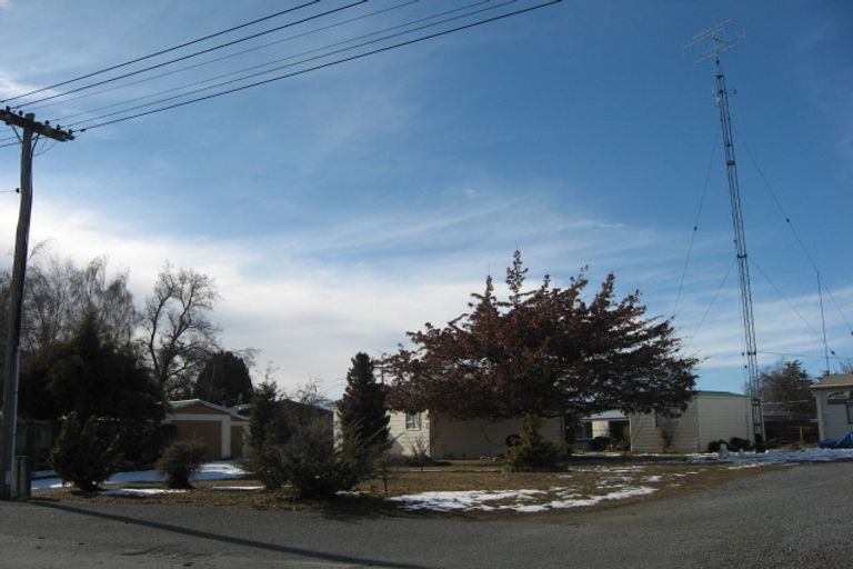 Photo of property in 19 Fraser Crescent, Twizel, 7901