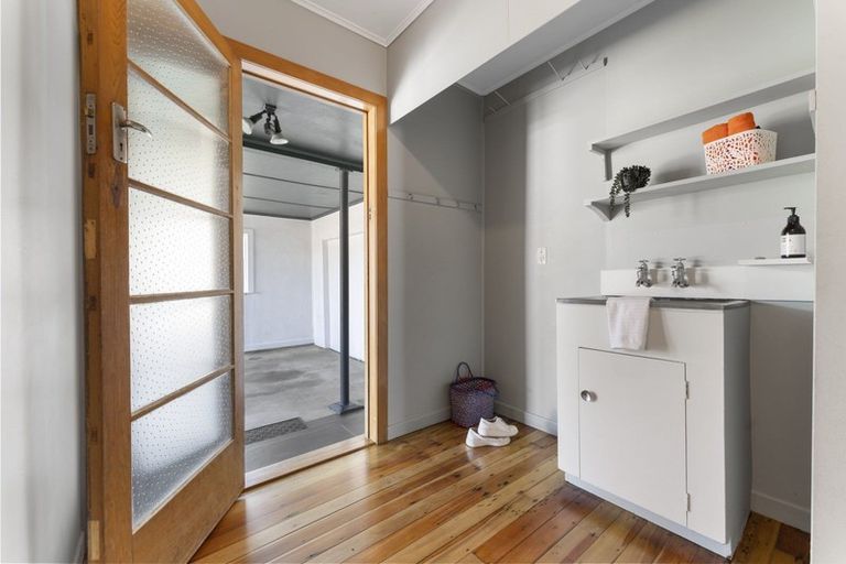 Photo of property in 6 Bedford Street, Fitzroy, New Plymouth, 4312